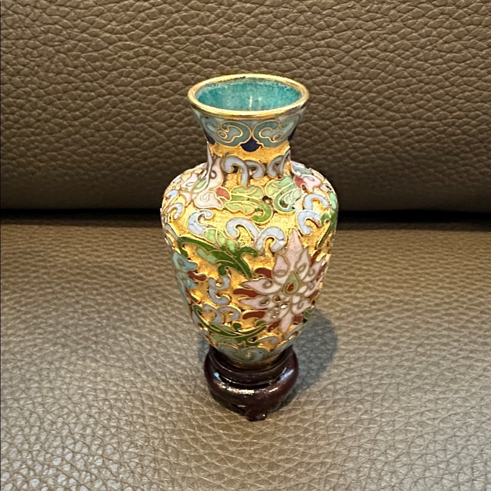 Vintage Gold Cloisonné Mini Vase - Picture 1 of 7